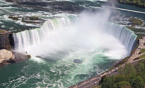 Excursion a Cataratas del Niagara por avion